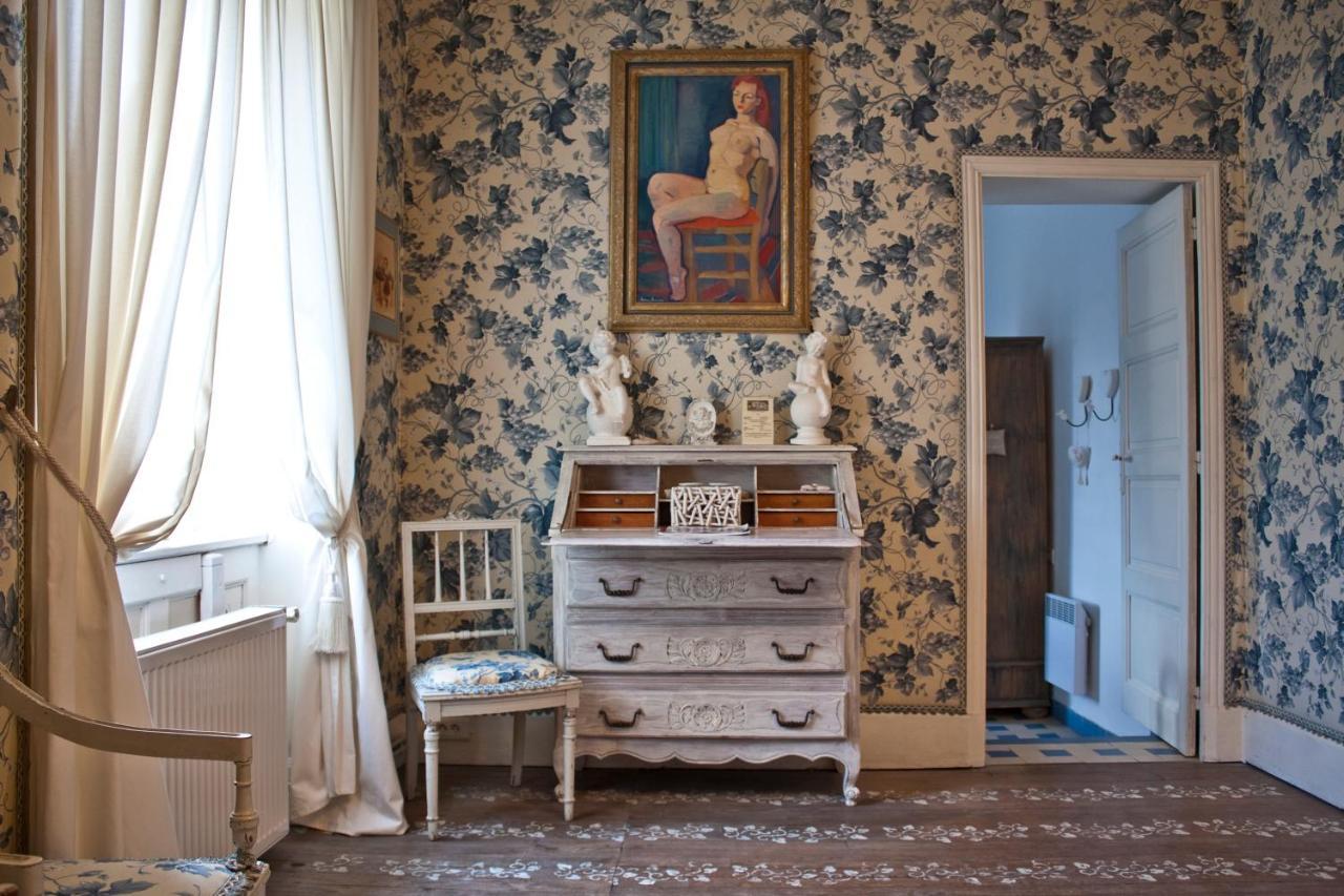 Chateau De Chantelauze Olliergues エクステリア 写真
