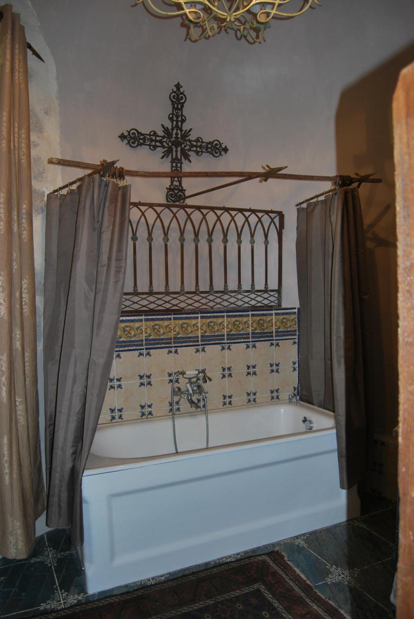 Chateau De Chantelauze Olliergues 部屋 写真
