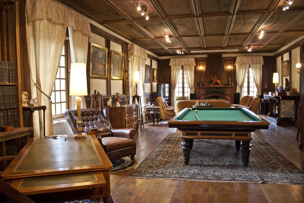 Chateau De Chantelauze Olliergues エクステリア 写真