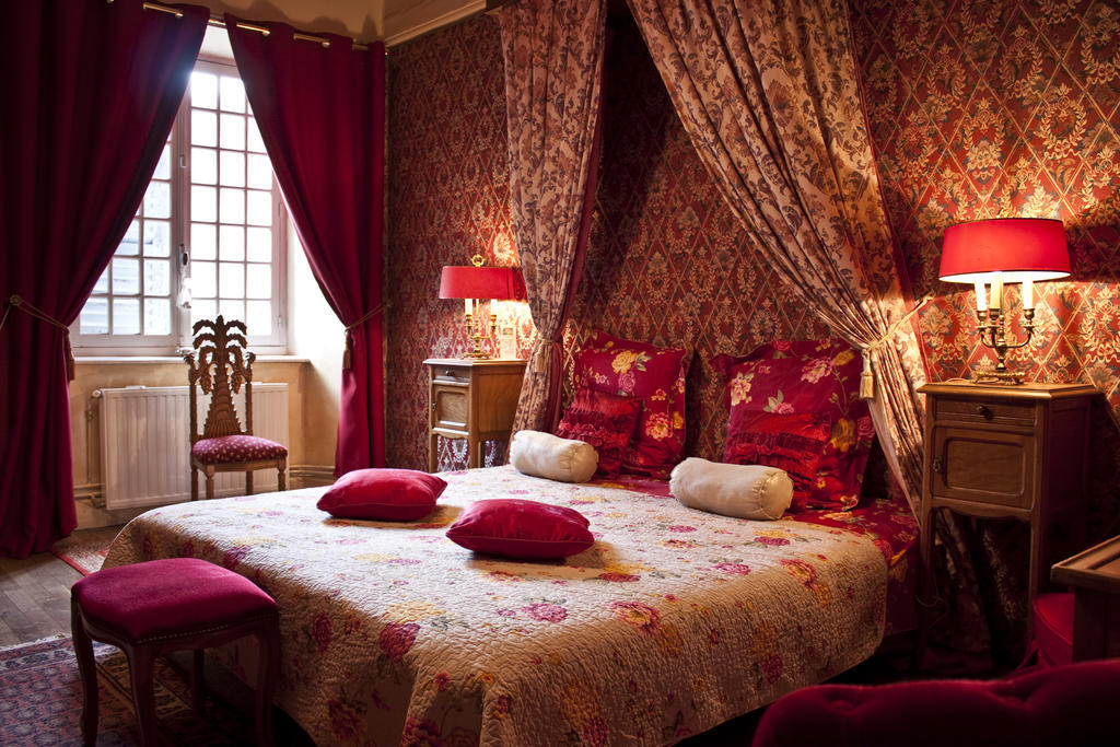 Chateau De Chantelauze Olliergues 部屋 写真